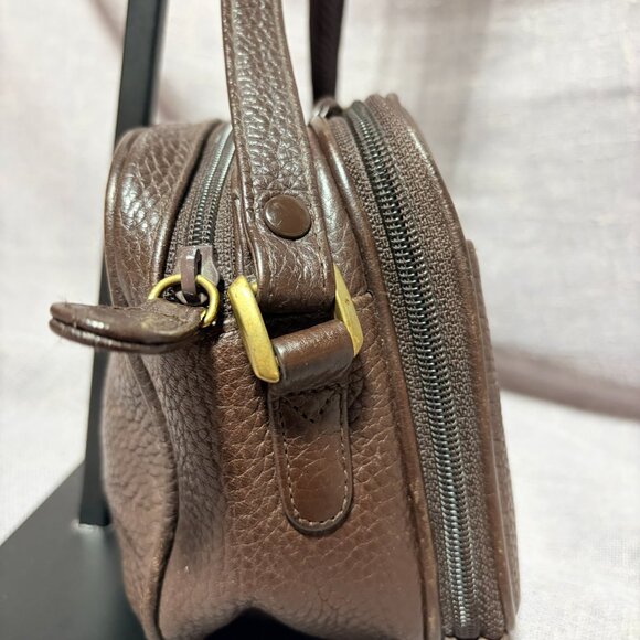 Aigner Crossbody - Picture 3 of 8